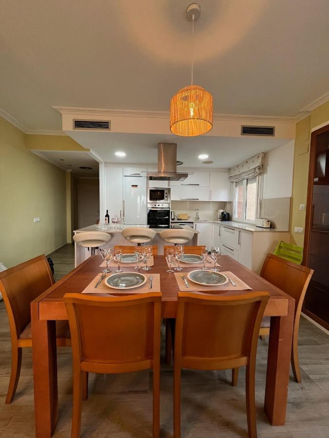 Seahomes Vacations - Nautic Maritime Apt Бланес Екстер'єр фото