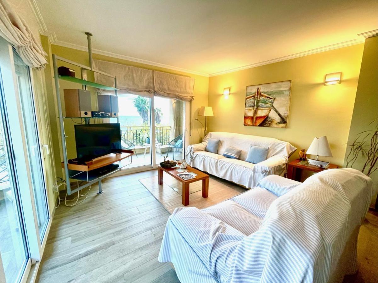Seahomes Vacations - Nautic Maritime Apt Бланес Екстер'єр фото